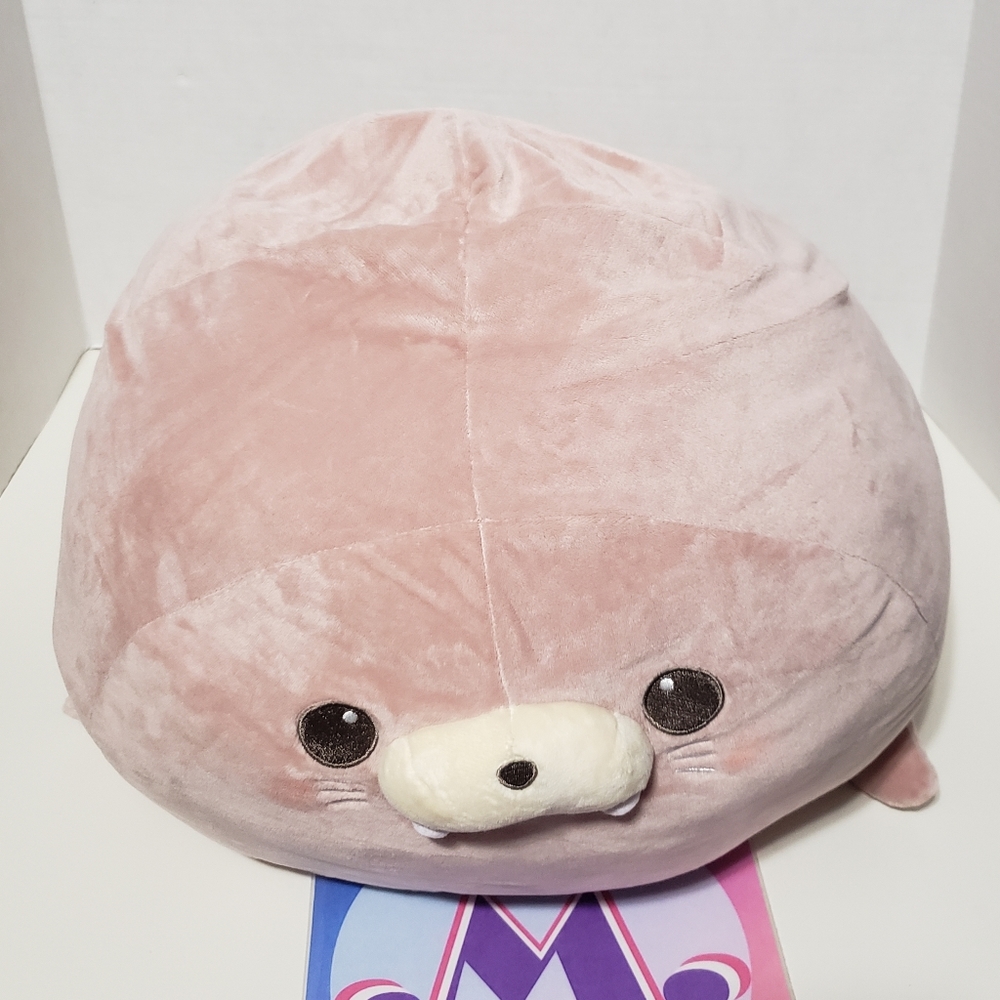 Toreba Exclusive Round Super Big Walrus Plush